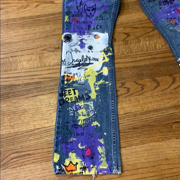 Old Navy Graffiti Painted Jeans - Picture 6 of 11